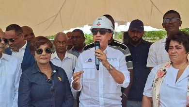 Foto de Gobierno inicia construcción de CAIPI y politécnico en Boca Chica