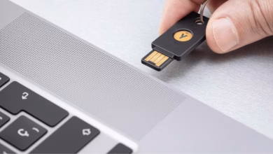 Foto de OpenAI se asocia con Yubico para introducir claves de seguridad de hardware para ChatGPT y deshabilitar el inicio de sesión con contraseña para usuarios de alto riesgo