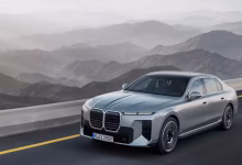 Foto de El lavado de cara del BMW i7 trae celdas Gen6 de Rimac, un alcance de más de 350 millas y reduce el nivel 3 para Symbiotic Drive más barato