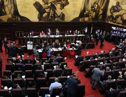 Foto de Ningún ignorante debería ser legislador (opinión).  ACN