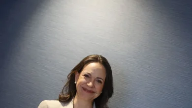 Foto de Machado advierte que posponer elecciones en Venezuela es "más peligroso" que acelerarlas.