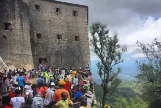 Foto de Al menos 30 personas han muerto en un monumento histórico del norte del país