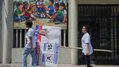 Foto de Perú abrió las escuelas con un día de retraso para los 52.000 electores que se quedaron sin votar el domingo