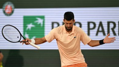 Foto de Djokovic se recupera y avanza tras derrotar a Mpetshi Pericard en Roland Garros