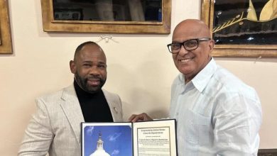 Foto de José Rosario, periodista dominicano reconocido en Estados Unidos por su labor