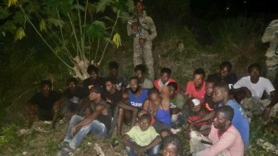 Foto de Ejército detiene a 23 haitianos indocumentados en Guayaubin