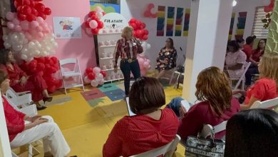 Foto de Carrusel del Amor: Reconociendo a las Madres Valientes de la Comunidad