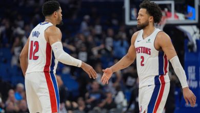 Foto de Detroit borró una desventaja de 24 puntos y extendió la serie