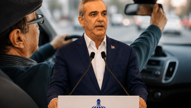 Foto de Abinader amplía vigencia de licencias de conducir