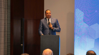 Foto de Eddie Alcántara afirma que el comercio ilegal pone en riesgo la salud y perjudica la economía nacional – ACN (República Dominicana)
