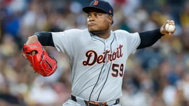 Foto de Frammer Valdez se ajusta y domina para llevar a Detroit a la victoria