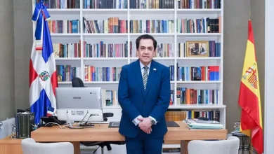Foto de Abinader designa a Tony Raful embajador en Guinea Ecuatorial