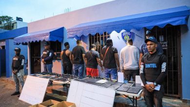 Foto de Policía apresa 25 miembros de estructura de estafas cibernéticas