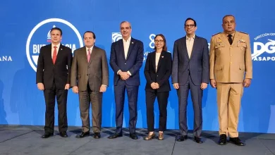 Foto de Gobierno presenta sistema digital de permiso de salida del menor