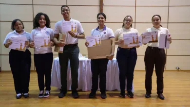 Foto de Fundación Macarrulla y Museo de la Resistencia reconocen a estudiantes