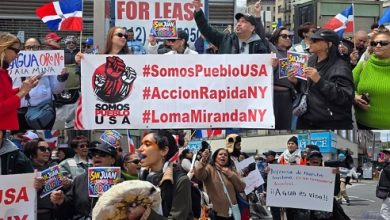 Foto de Protestan en el alto Manhattan contra la minería en RD