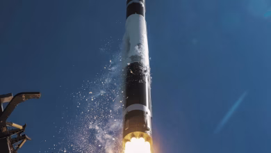 Foto de Los ingresos de Rocket Lab en el primer trimestre de 2026 aumentan un 64 % hasta alcanzar un récord de 200 millones de dólares, mientras que la cartera de pedidos alcanza los 2200 millones de dólares y las acciones aumentan un 30 %
