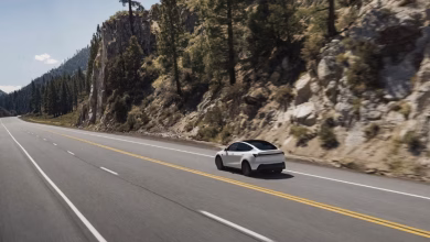 Foto de Tesla Model Y pasa la primera prueba de seguridad ADAS de la NHTSA mientras la agencia investiga 3,2 millones de Teslas por accidentes de FSD