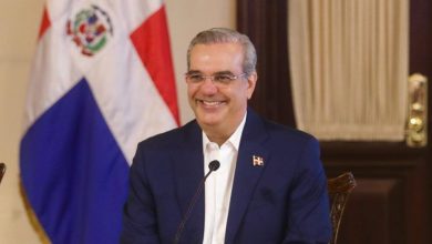 Foto de Lewis Abinadar nombra nuevos miembros de la CEA