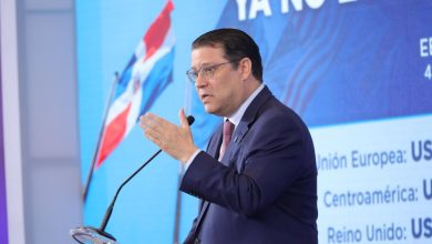 Foto de Sanj Lovaton señala los pasos que debe dar el sector exportador de RD