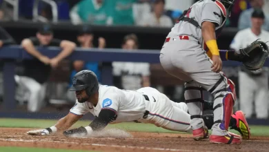 Foto de Otto López mantiene liderazgo de bateo con hit clave en victoria de Marlins