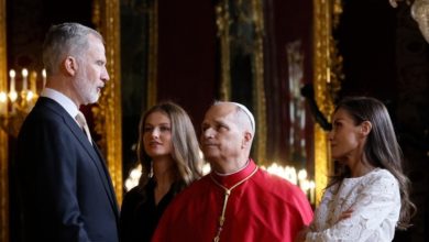 Foto de La Iglesia de Santiago contempla la visita del Papa a España