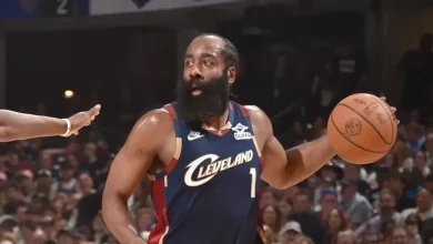 Foto de James Harden arrestado por posesión ilegal de armas de fuego