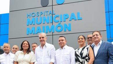 Foto de Gobierno inaugura renovado Hospital Maimón con nueva instalación de emergencia