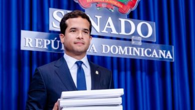 Foto de Omar Fernández: Renuncia en FP no es normal y requiere revisión interna