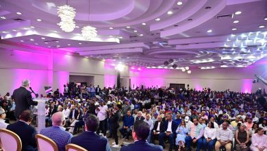 Foto de Charlie Mariotti rechaza candidatura y respalda a Gonzalo Castillo en el PLD