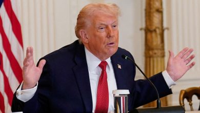 Foto de "¡Será mejor que los precios de la gasolina empiecen a bajar!" Donald Trump dijo