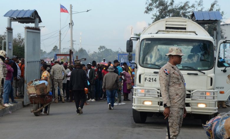 Foto de La mafia convierte la deportación de haitianos en un ciclo perpetuo de reingreso ilegal desde Haití a RD