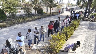 Foto de La Corte Suprema de EE.UU. respalda a Donald Trump y revoca protecciones migratorias para haitianos y sirios