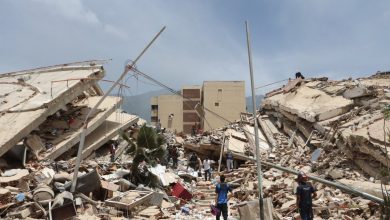 Foto de Sufrieron 235 muertos y 4.300 heridos; La búsqueda de supervivientes continúa