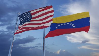 Foto de Estados Unidos levanta el embargo para permitir acuerdos de ayuda por el terremoto en Venezuela