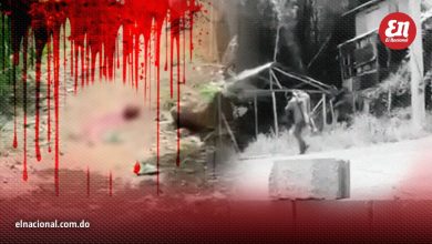 Foto de Uno decapita a otro y recorre las calles de Moka con el cadáver a hombros