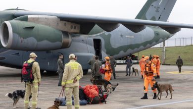Foto de Misión humanitaria brasileña parte hacia Venezuela con 36 bomberos y 12 toneladas de carga