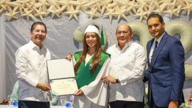 Foto de El Liceo Científico Doctor Miguel Canela Lázaro celebra su graduación número 11