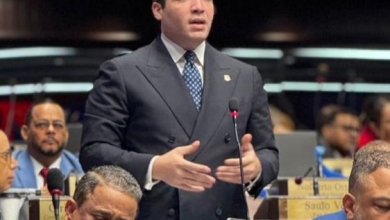 Foto de Charlie Mariotti critica incumplimiento del gobierno de promesas sobre ley de hidrocarburos – ACN (República Dominicana)