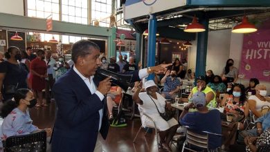 Foto de Dominicos neoyorquinos reconocen al congresista Espaillat por estar siempre presente con la comunidad