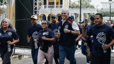 Foto de Minerd lidera misión de Agentes al 100 “Escudo contra la Violencia”