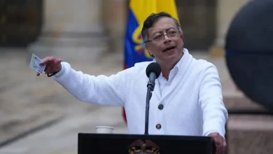 Foto de Ordenaron la "suspensión temporal" de Petro como presidente en espera de elecciones