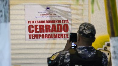 Foto de Cierran cinco establecimientos durante operativo en Verón