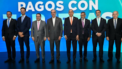 Foto de DGA facilitará pago de impuestos mediante tarjeta de crédito o débito – ACN (República Dominicana)