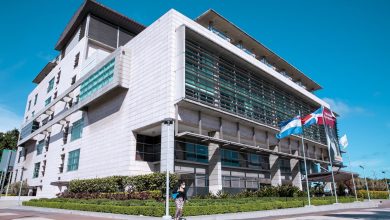Foto de Ministerio Público arresta a inspector migratorio por exigir soborno