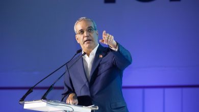 Foto de Abinader asegura que no permitirá que bandas haitianas