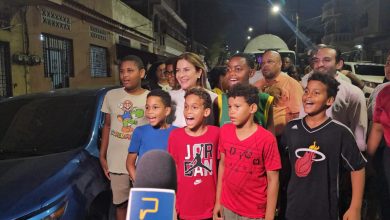 Foto de Alcaldía del DN entrega luminarias LED en Villa Francisca
