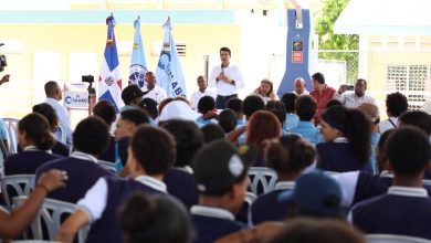 Foto de Inapa socializa en Boca Chica proyecto de saneamiento