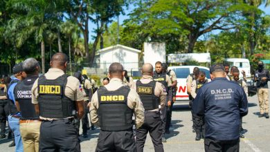 Foto de DNCD incauta drogas y arresta 42 en SDE