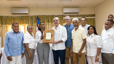 Foto de Ganaderos de Duvergé reconocen a Abinader por apoyo al sector lechero y la seguridad alimentaria